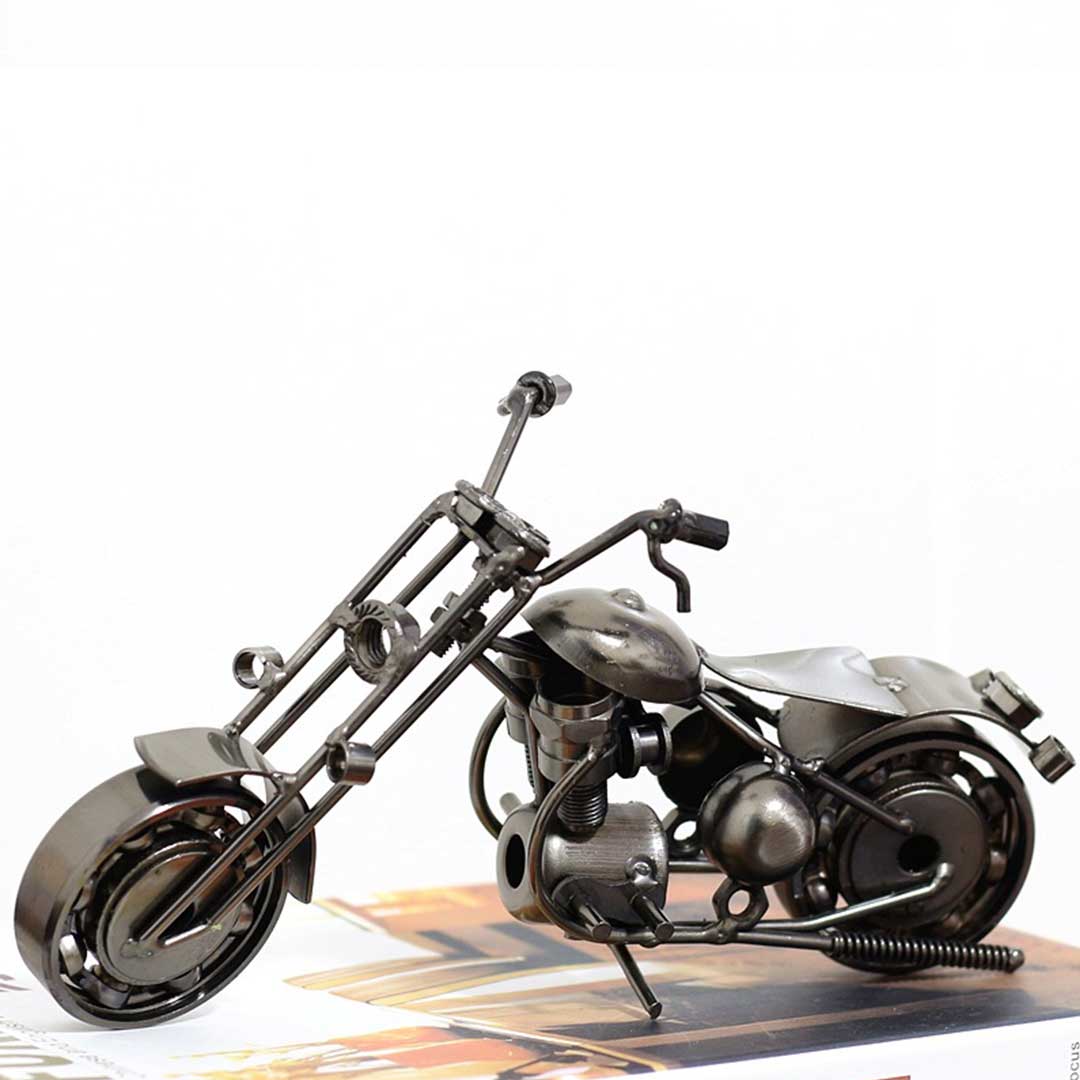 Handgefertigte Motorrad-Skulptur aus Metall