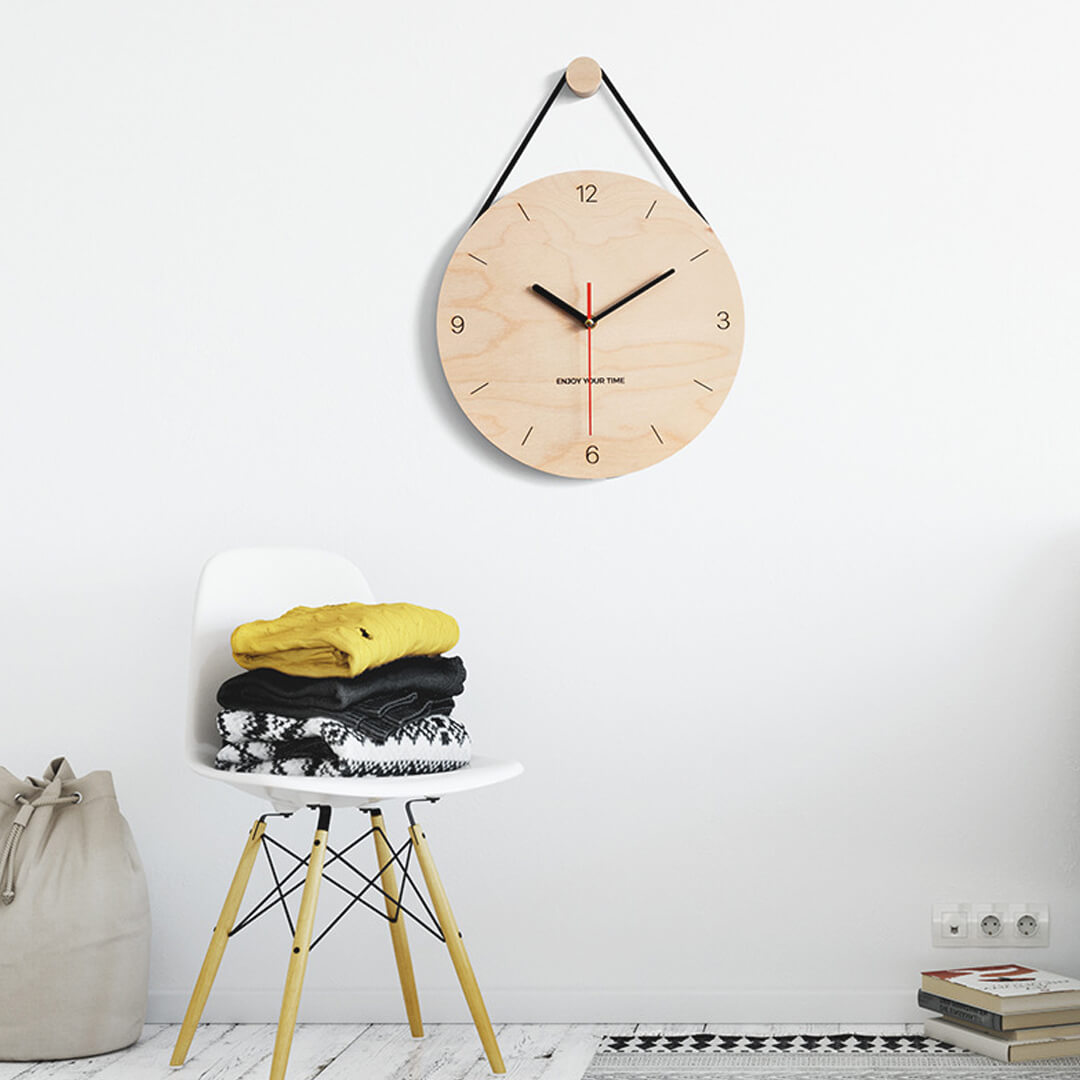 Orologio da parete con corda da appendere in legno