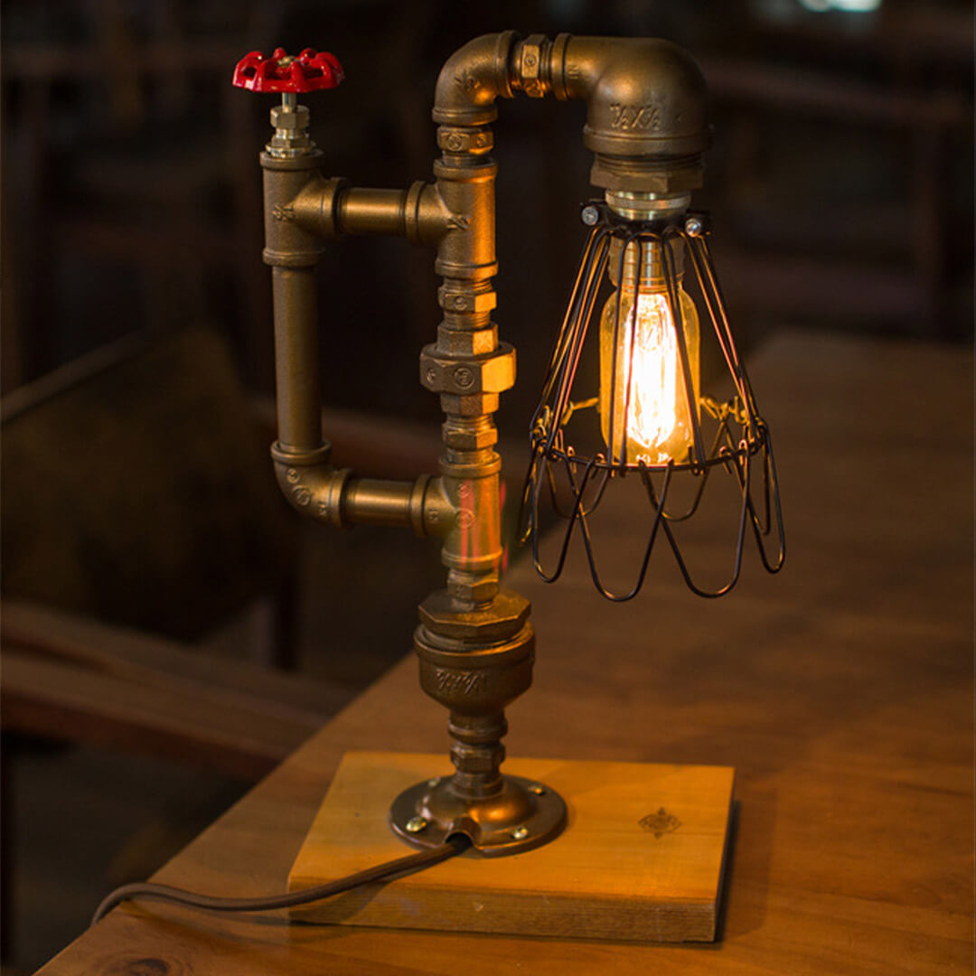 Lámpara de mesa de tubo de agua de arte retro