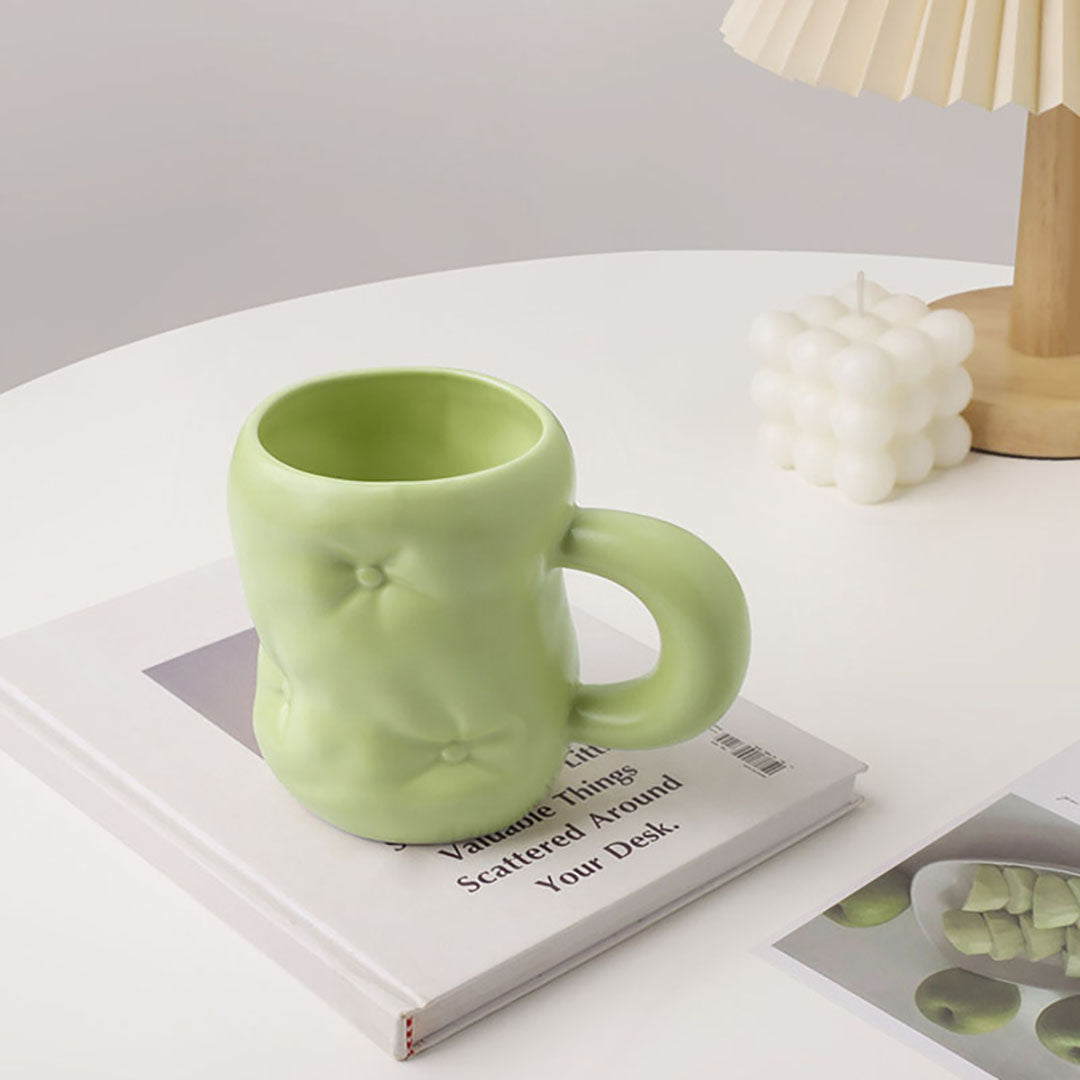 Taza de cerámica creativa