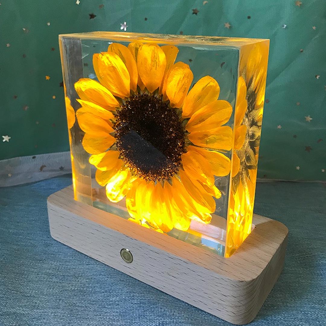 Luz de noche de girasol