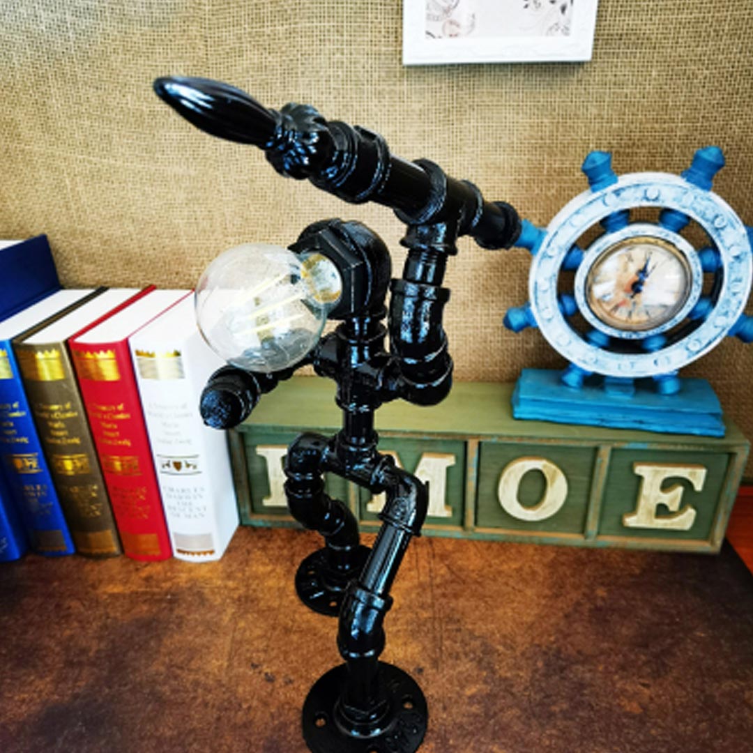 Throwing Punk Industrial Pipe Robot Table Lamp
