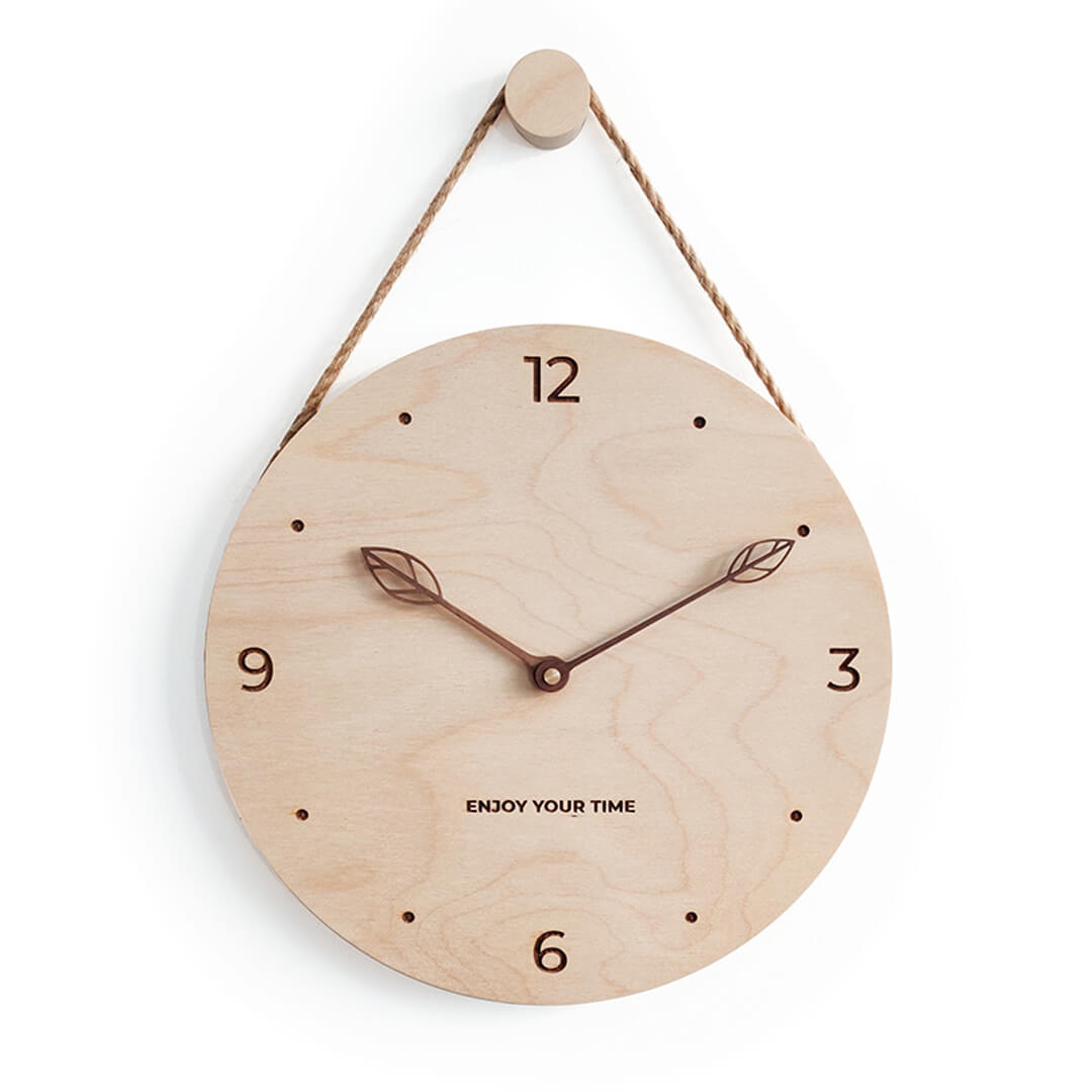 Orologio da parete con corda da appendere in legno