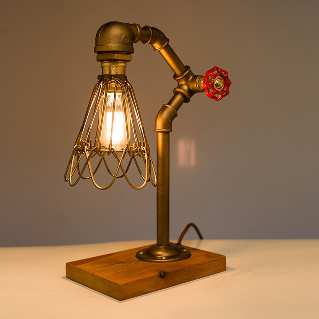 Lámpara de mesa creativa de tubo industrial