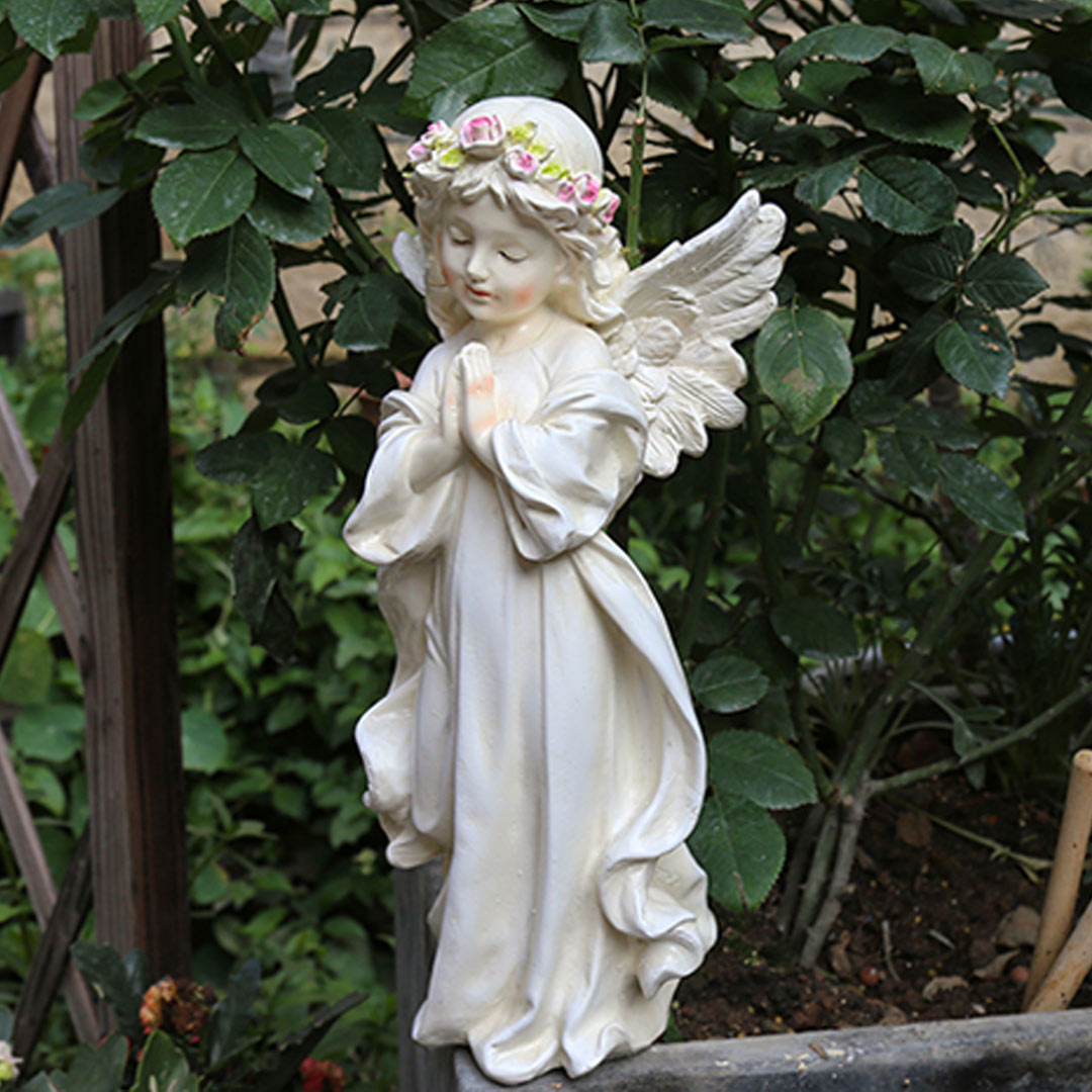 Estatua del jardín del ángel