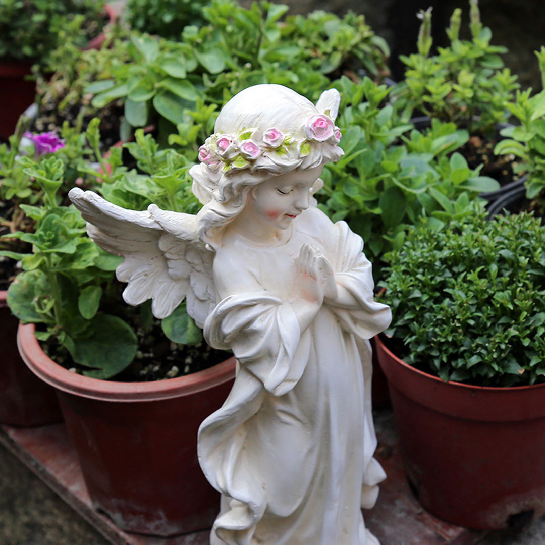 Estatua del jardín del ángel
