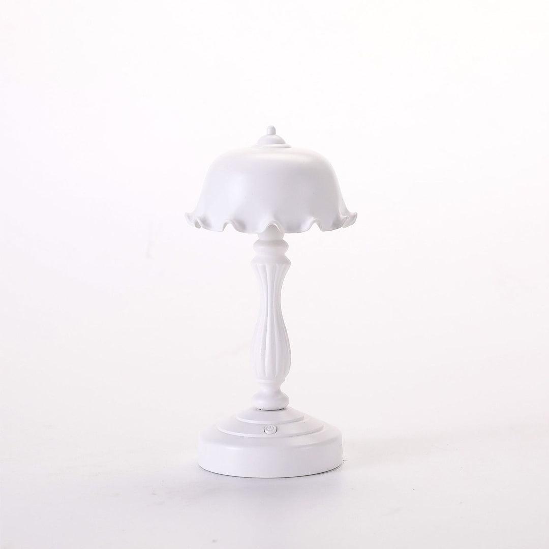 Linda lámpara de mesa vintage