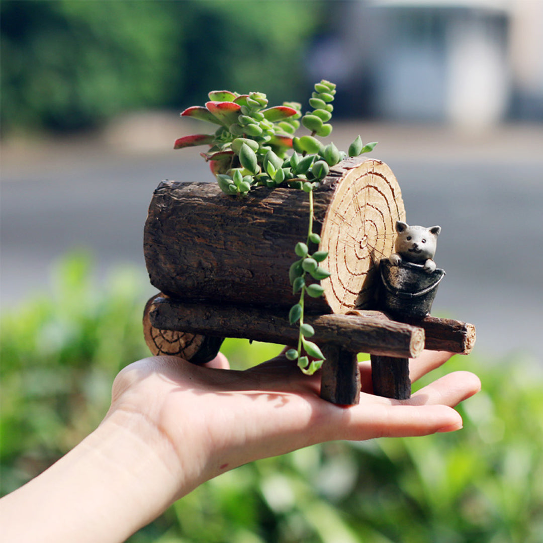 Pot de plantes en similibois de simulation