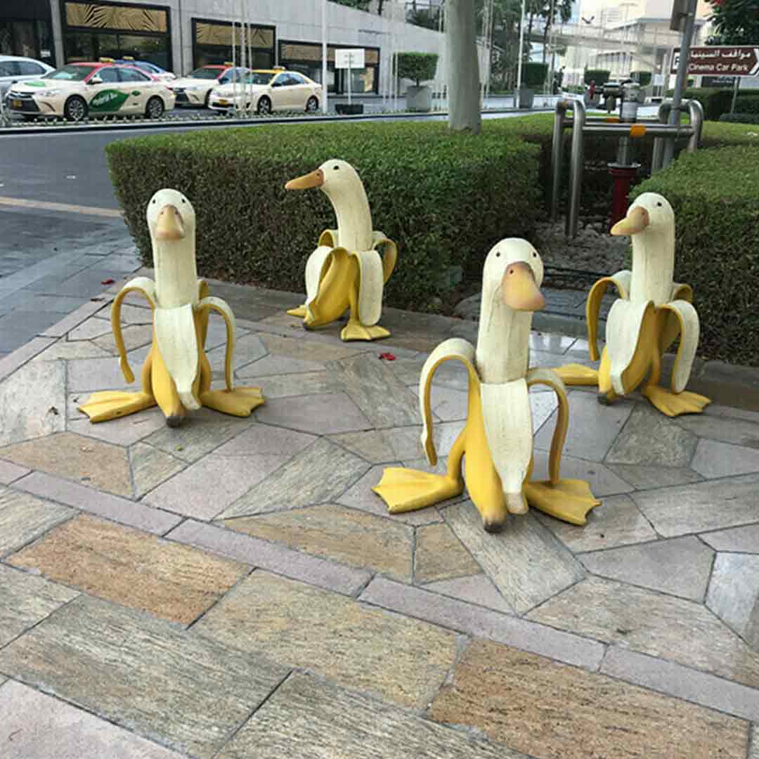 Decoración de jardín de pato de plátano
