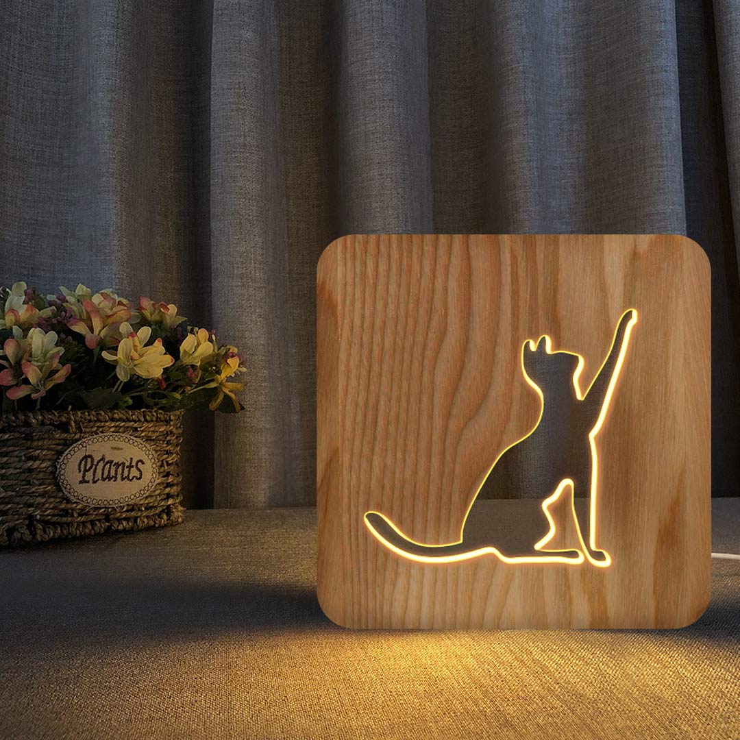 Luce notturna in legno alimentata tramite USB