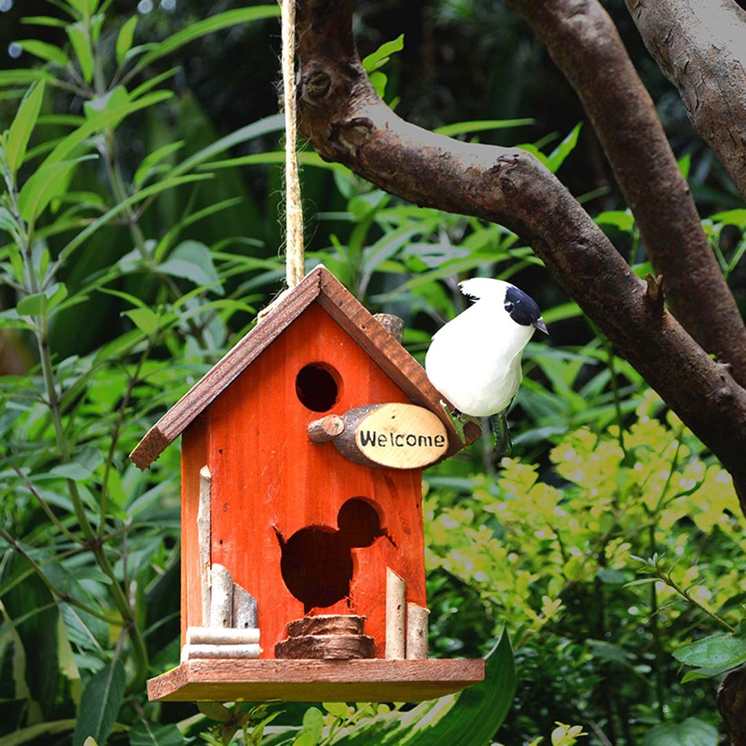 Nichoir en bois fait à la main