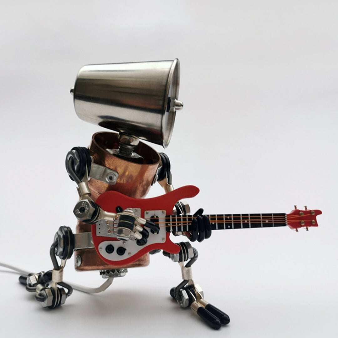 Steampunk-Bassist-Roboterlampe