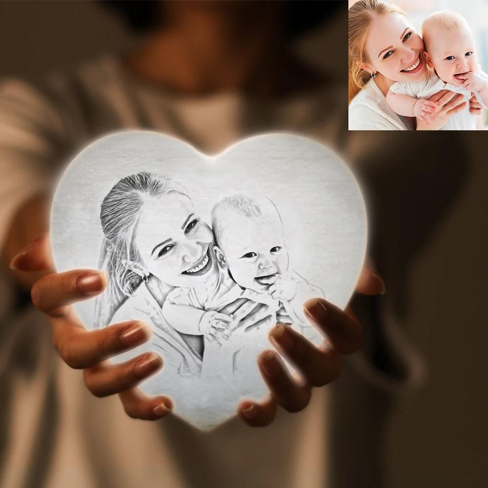 Lámpara de luna con forma de corazón personalizada con foto 3d