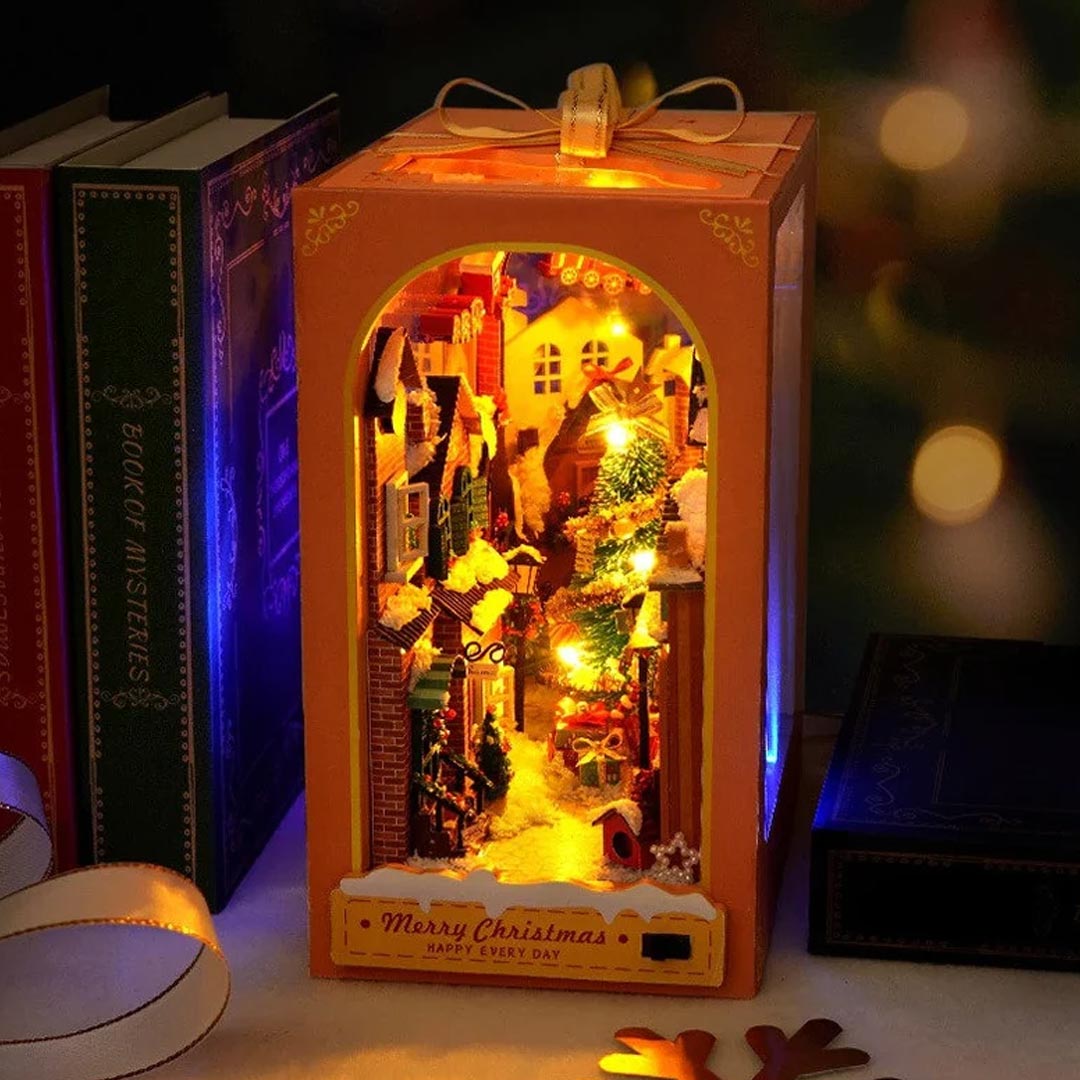 Merry Christmas DIY Wooden Book Nook