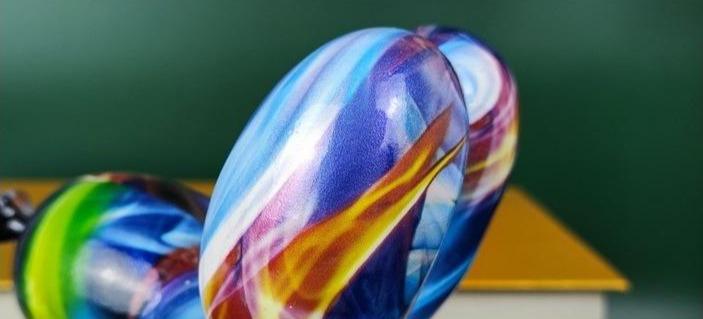 Ballon-Hund im Graffiti-Stil