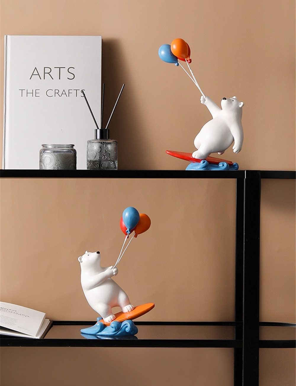 Ballon-Eisbär-Surfer