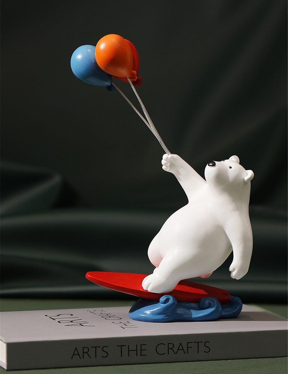 Ballon-Eisbär-Surfer
