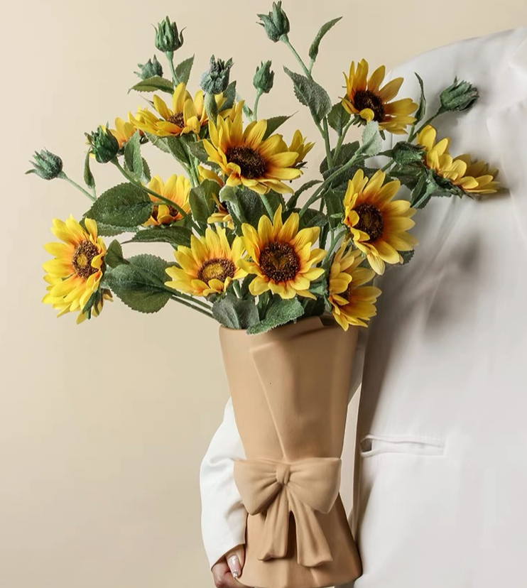 Luxury Bowknot Vase