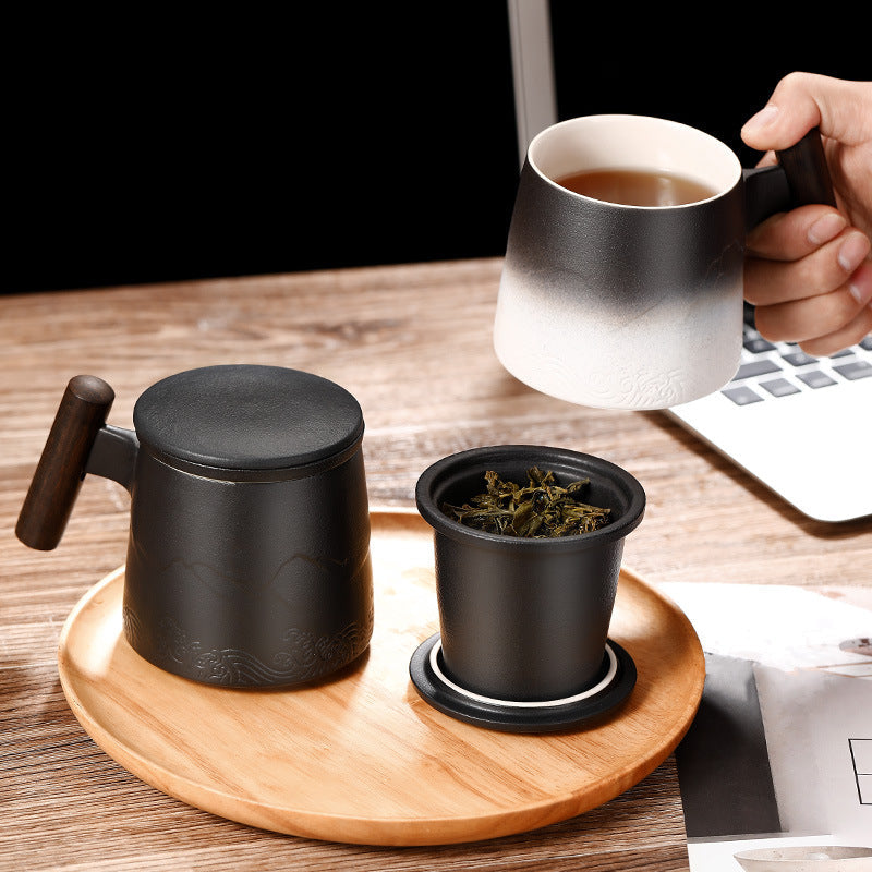 Tazza da caffè e tè di montagna