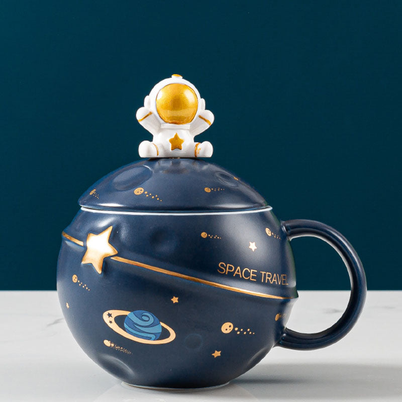 3D Astronaut and Planet Coffee Mug