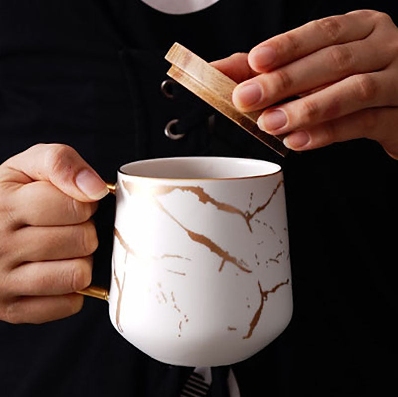 Gold Decal Glazed Cup & Wooden Lid