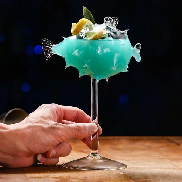 Bicchiere Da Cocktail A Forma Di Pesce Palla Con Cannuccia Di Vetro