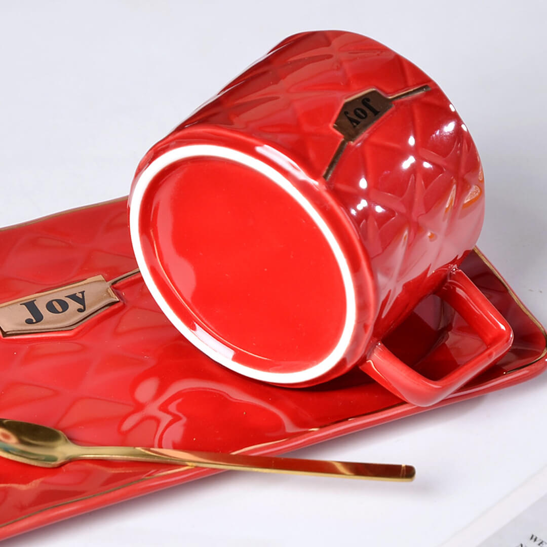 Kreative Tasse in Handtaschenform mit Untertasse und Löffel