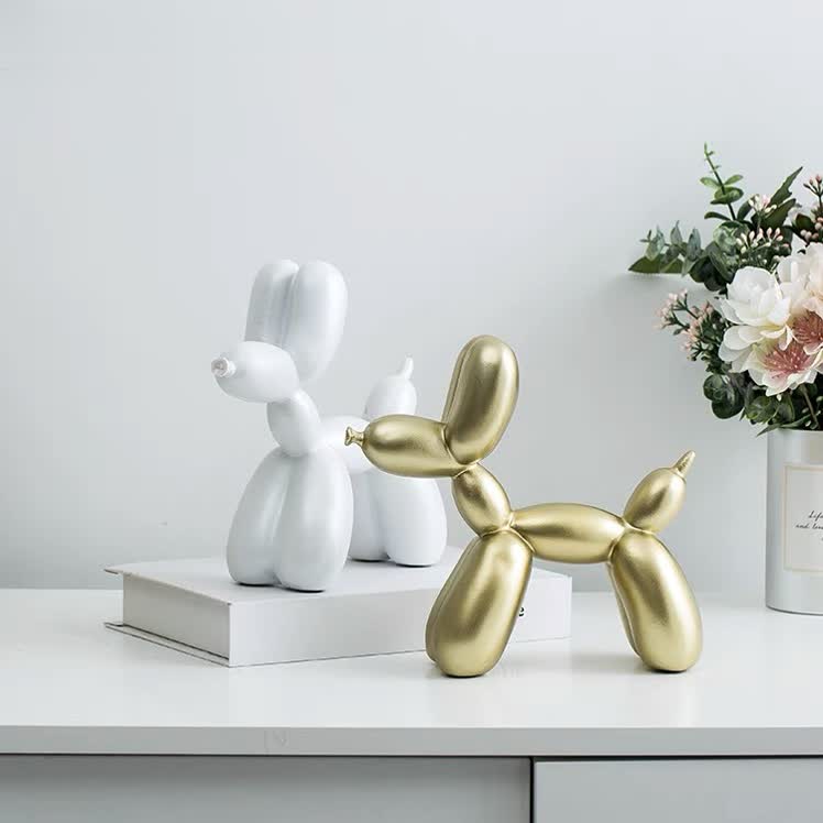Escultura de perro globo
