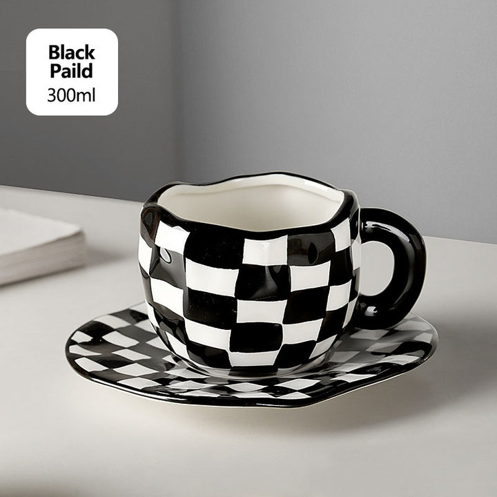 The ceramic checkered mugs with saucer, black white color