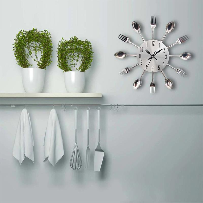 Reloj de pared de cocina con tema de cubiertos