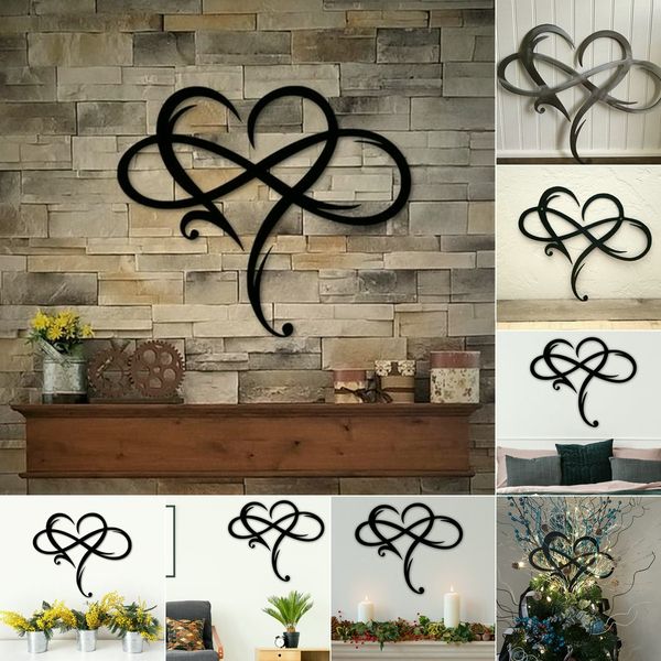 Decoración de pared de acero con corazón infinito