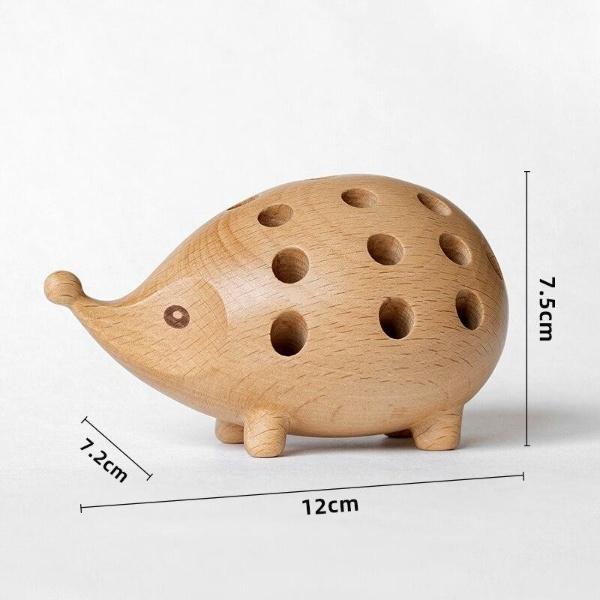 Hölzerner Igel-Stifthalter