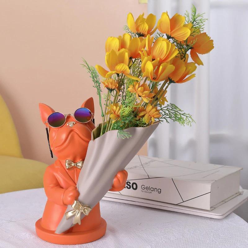 Vase à fleurs bouledogue français