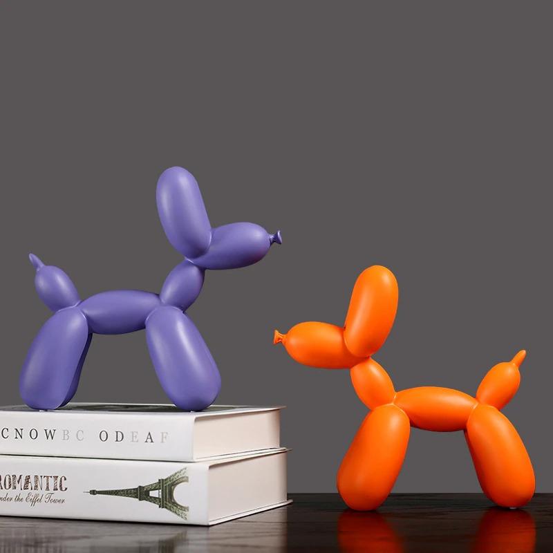 Escultura de perro globo