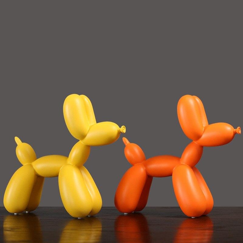 Escultura de perro globo