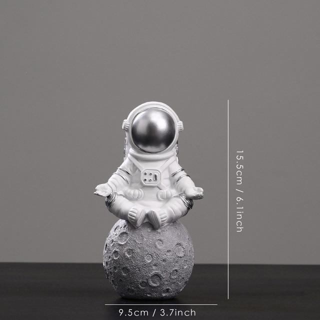 Figurines d'astronautes