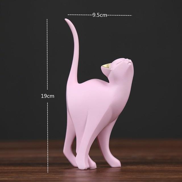 Gatto rosa astratto