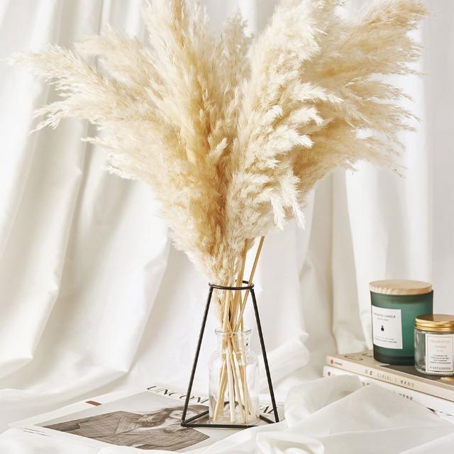 Decoración de estilo vintage de hierba de pampa