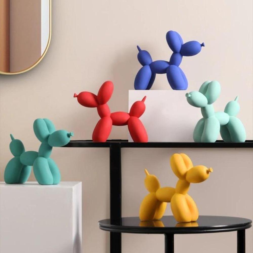 Escultura de perro globo