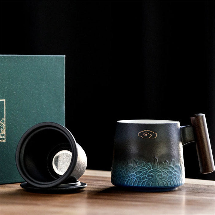 wooden handle coffee and tea mugs,  tea diffuser