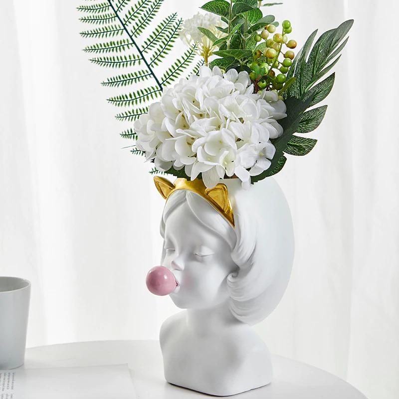 Bubblegum Girl Vase